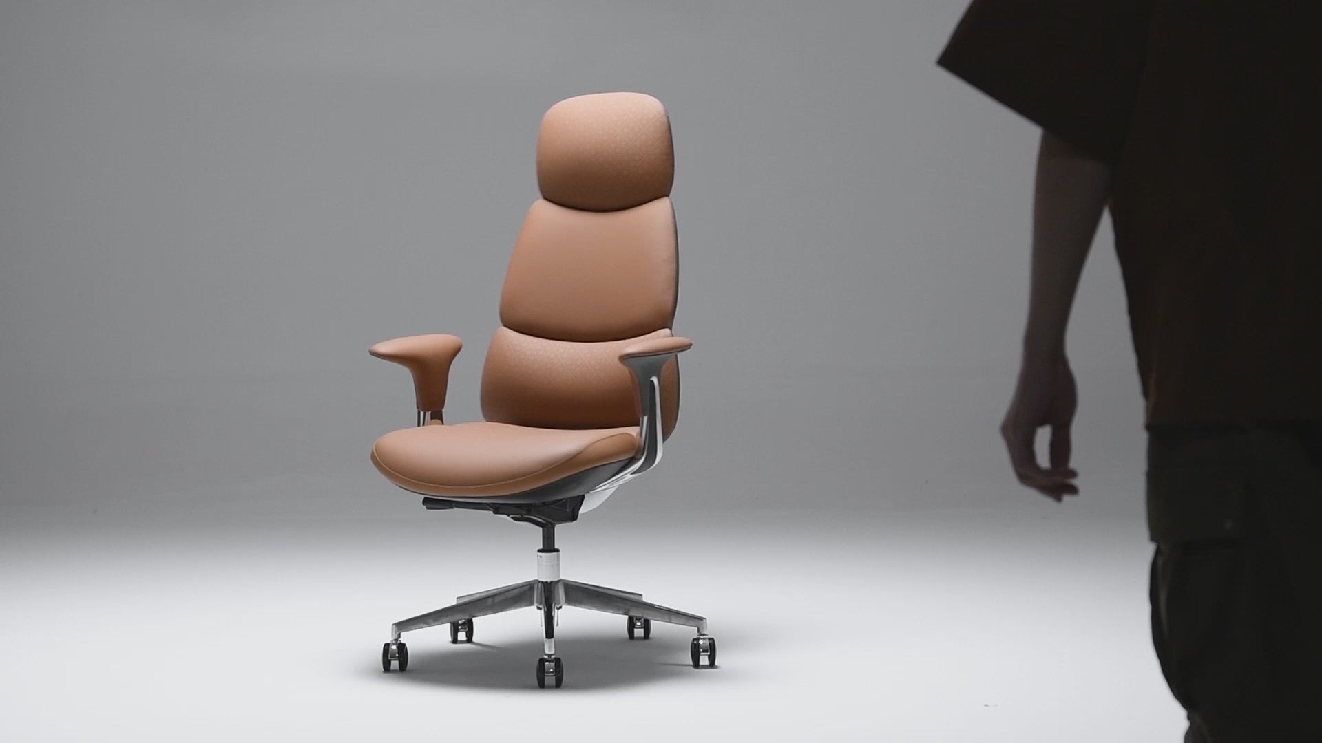 Nyla Executive Leather Office Chair - Welax Chair