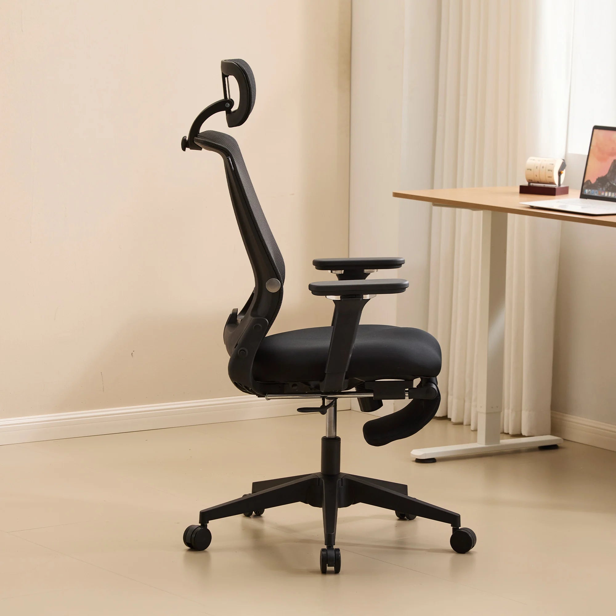 S4 Ergonomic Desk Chair with Foldable Backrest
