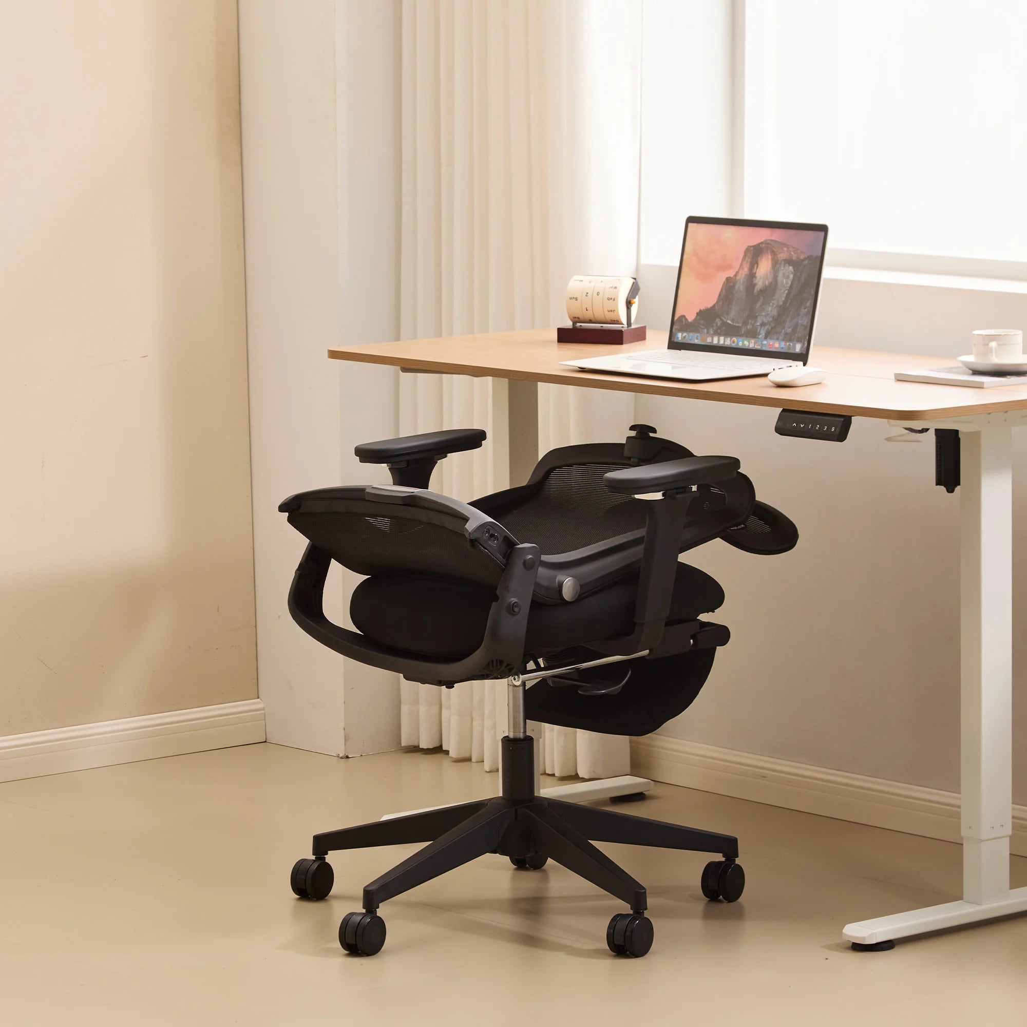 S4 Ergonomic Desk Chair with Foldable Backrest